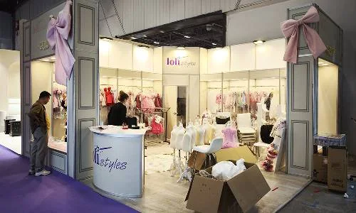 Loli Styles modular exhibition stand